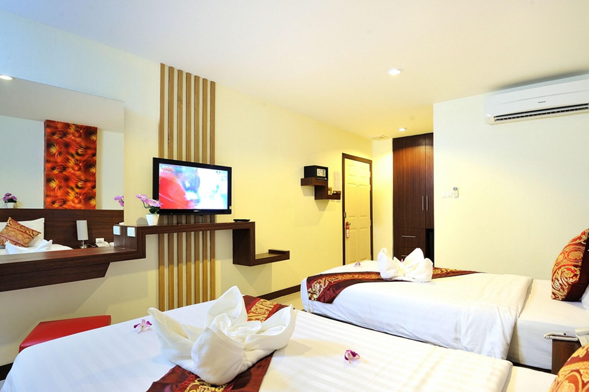 Pimrada Hotel Patong Kültér fotó