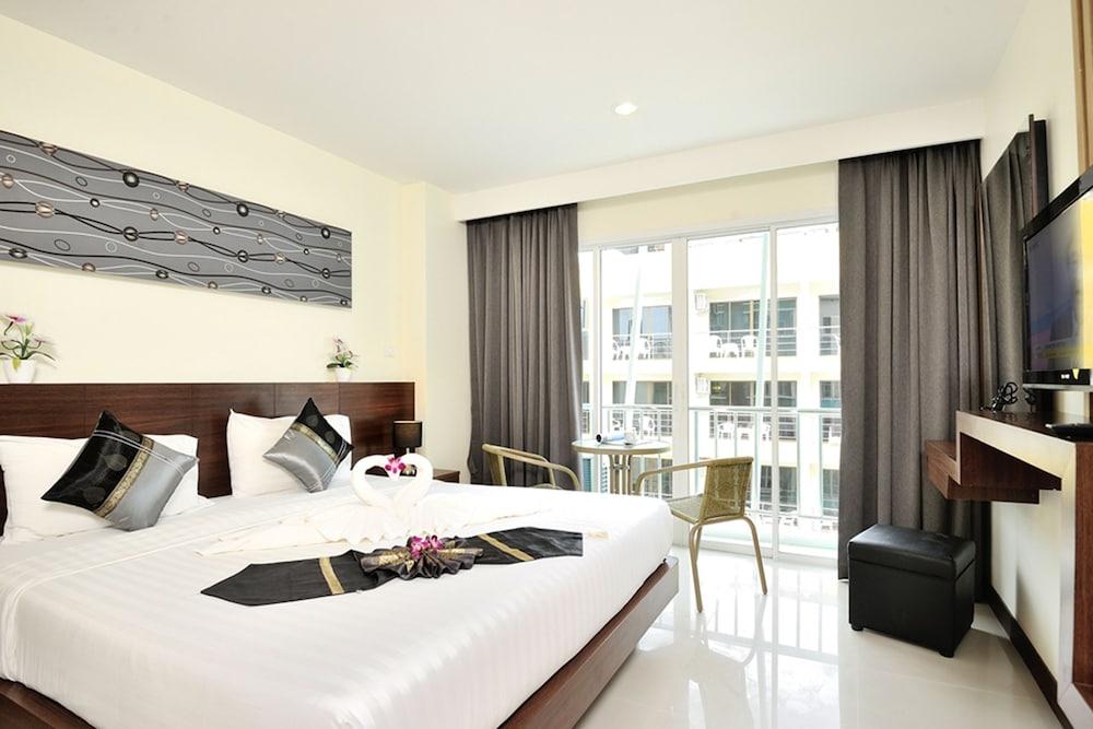 Pimrada Hotel Patong Kültér fotó