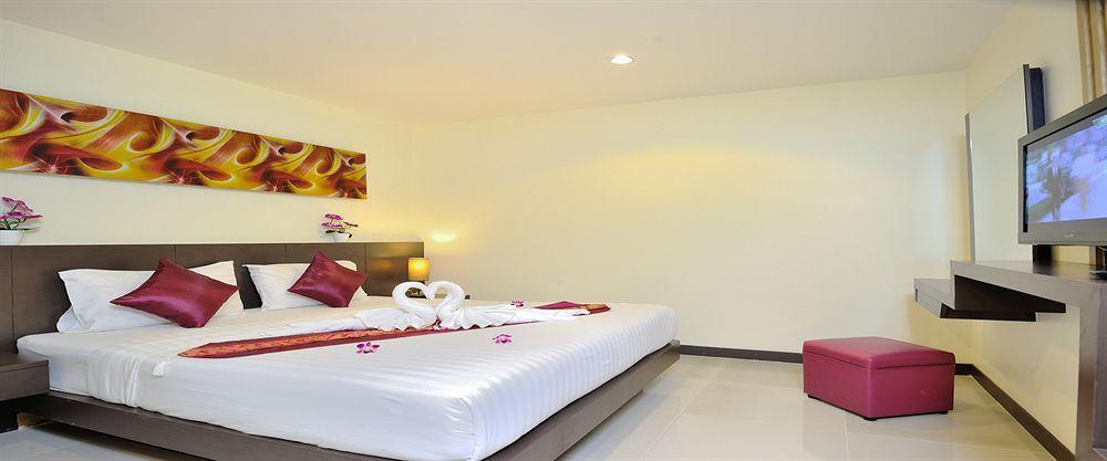 Pimrada Hotel Patong Kültér fotó