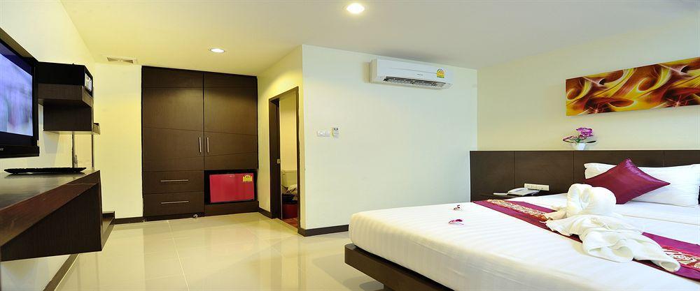 Pimrada Hotel Patong Kültér fotó