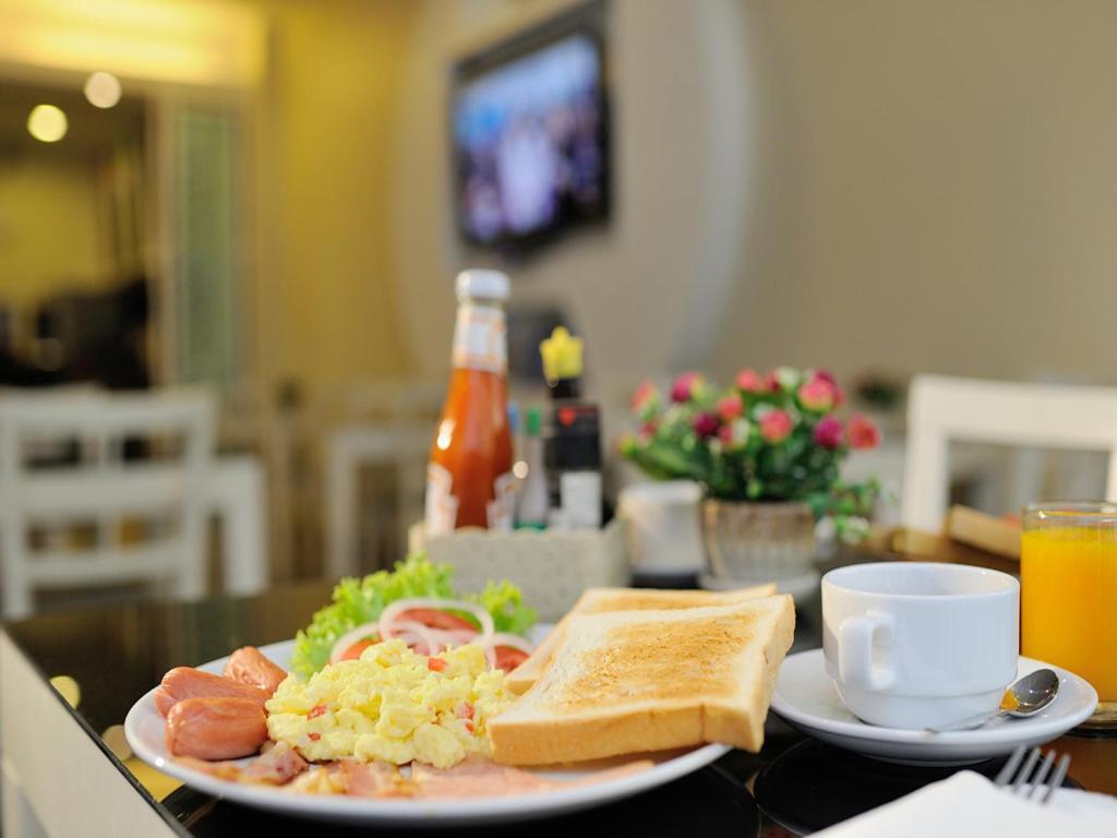 Pimrada Hotel Patong Kültér fotó