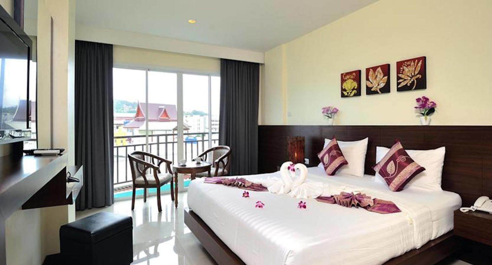Pimrada Hotel Patong Kültér fotó
